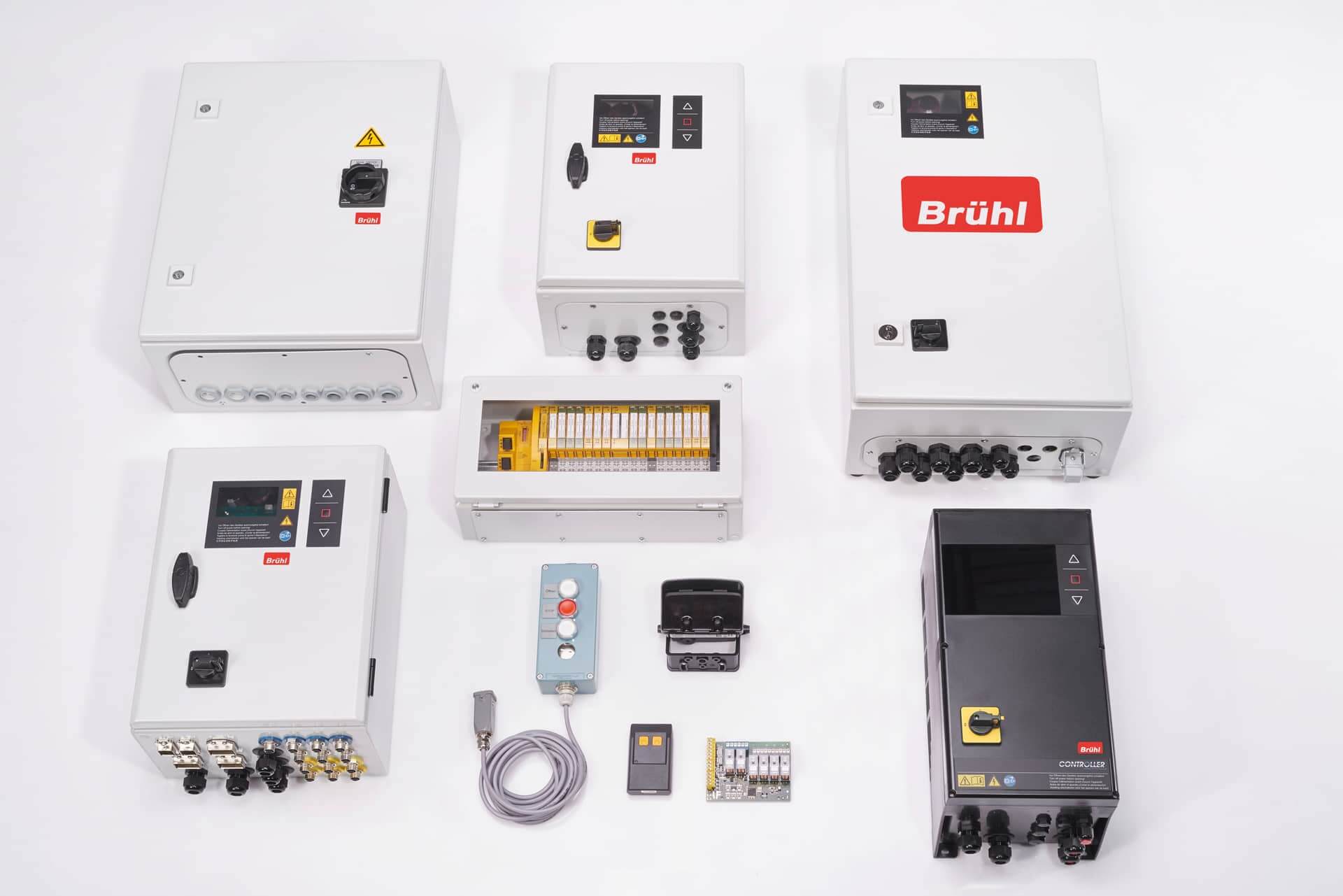Overview of various control units and accessories